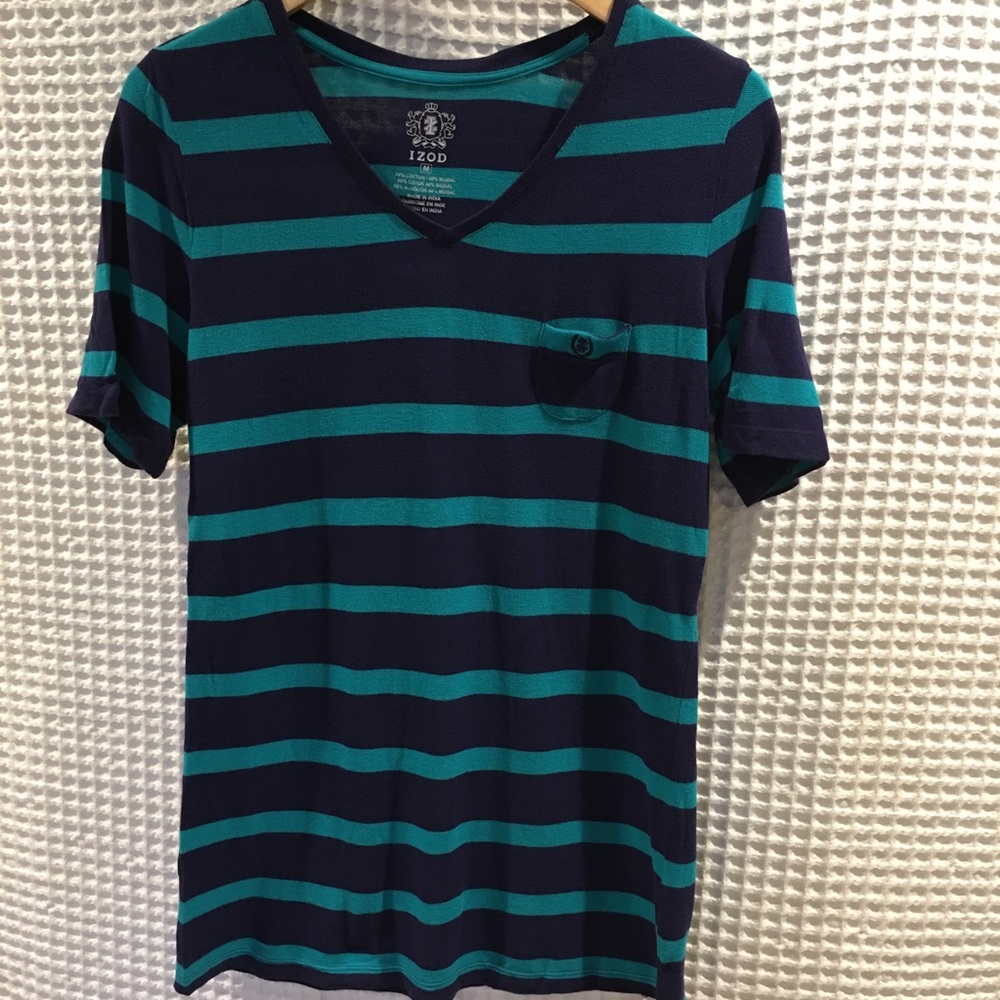 New IZOD Cotton wool blend v neck stripes top. M.